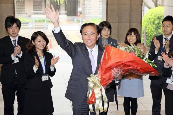 黒岩祐治 黒岩祐治